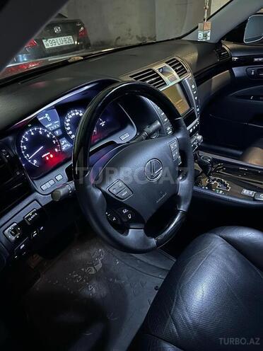 Lexus LS 460 2010, 175,300 km - 4.6 l - Bakı