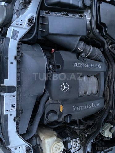 Mercedes E 240 1998, 295,000 km - 2.4 l - Bakı