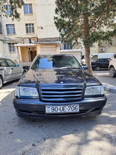 Mercedes C 200 1998, 282,000 km - 2.0 l - Bakı