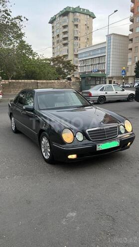 Mercedes E 240 2000, 243,500 km - 2.4 l - Bakı