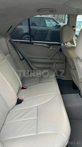 Mercedes E 240 2000, 243,500 km - 2.4 l - Bakı