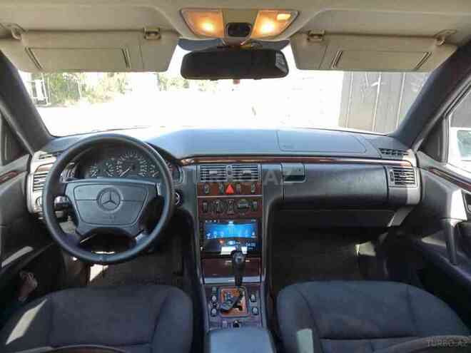 Mercedes E 230 1997, 542,000 km - 2.3 l - Bakı