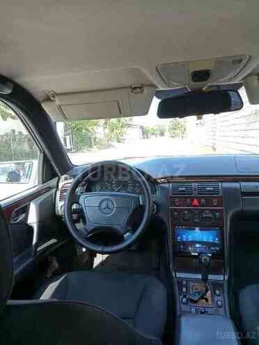 Mercedes E 230 1997, 542,000 km - 2.3 l - Bakı