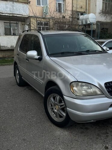 Mercedes ML 320 2000, 442,570 km - 3.2 l - Bakı