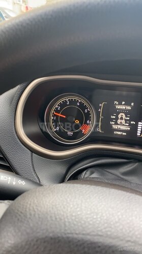 Jeep Cherokee 2015, 255,000 km - 2.4 l - Bakı
