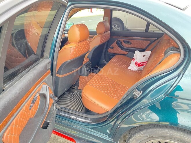 BMW 523 1997, 450,000 km - 2.5 l - Füzuli