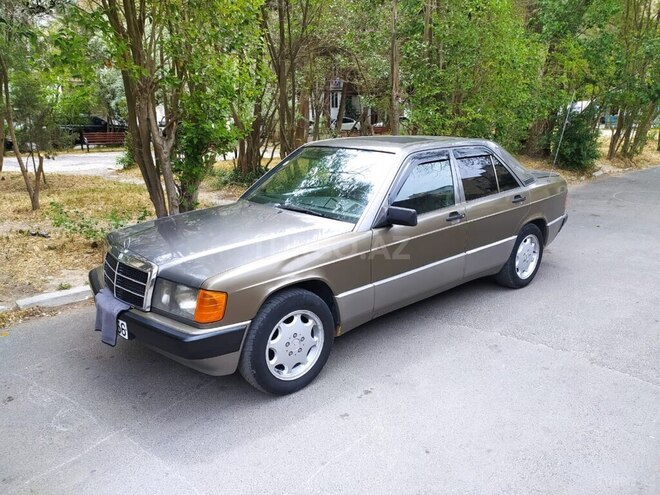 Mercedes 190 1989, 300,000 km - 2.0 л - Bakı