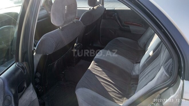 Opel Omega 1995, 349,000 km - 2.0 l - Gəncə