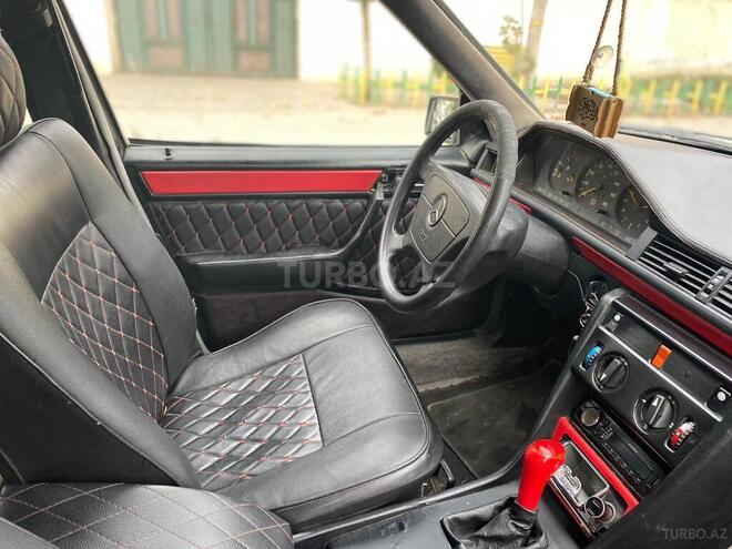 Mercedes E 200 1992, 450,000 km - 2.3 l - Bakı