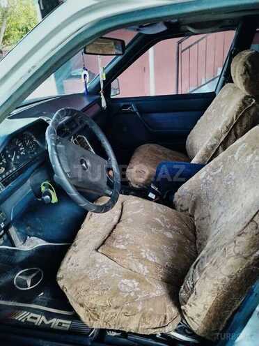 Mercedes E 230 1988, 155,550 km - 2.3 л - İmişli