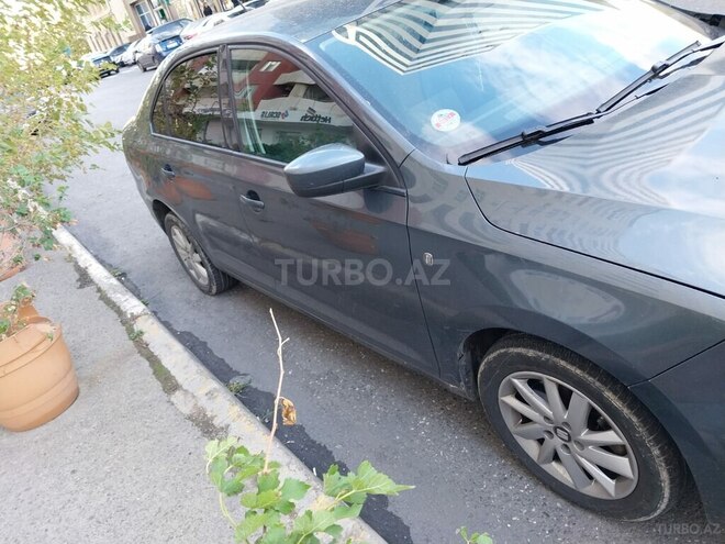 SEAT Toledo 2014, 315,000 km - 1.6 л - Bakı
