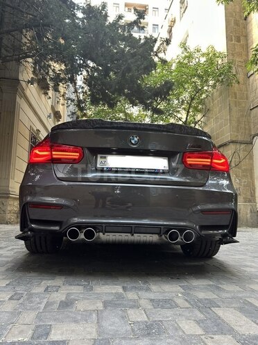 BMW 330 2018, 80,000 km - 2.0 л - Bakı