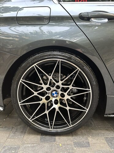 BMW 330 2018, 80,000 km - 2.0 л - Bakı