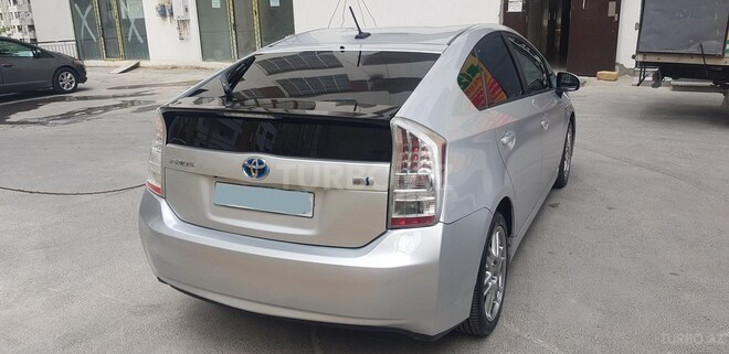Toyota Prius 2010, 219,800 km - 1.8 l - Bakı