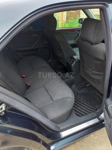 Mercedes E 240 2000, 230,000 km - 2.6 l - Quba