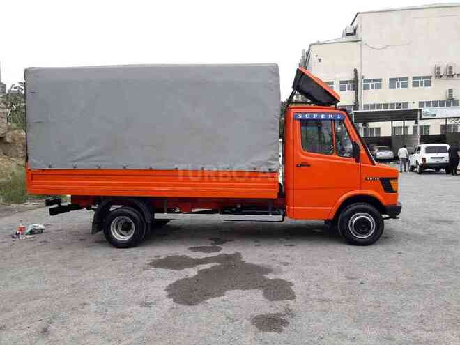 Mercedes 410 D 1994, 390,000 km - 2.8 л - Bakı