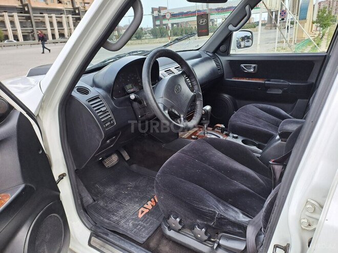 Hyundai Terracan 2001, 250,000 km - 2.5 l - Bakı