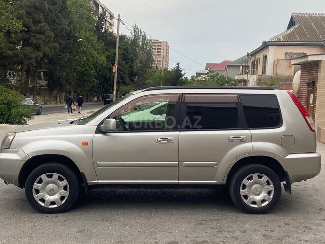 Nissan X-Trail 2003, 228,000 km - 2.0 l - Bakı