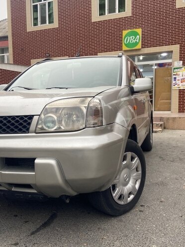 Nissan X-Trail 2003, 228,000 km - 2.0 l - Bakı
