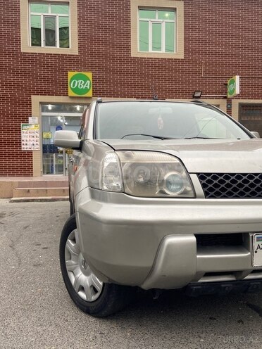 Nissan X-Trail 2003, 228,000 km - 2.0 l - Bakı