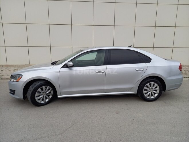 Volkswagen Passat 2014, 268,215 km - 1.8 l - Bakı