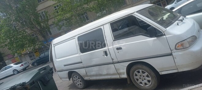 Hyundai H 100 2006, 250,000 km - 2.5 l - Bakı