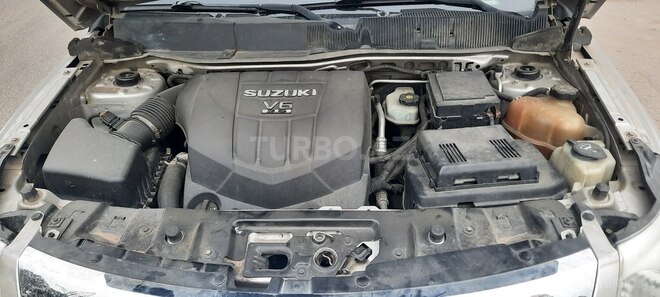 Suzuki  2008, 186,000 km - 3.6 l - Sumqayıt