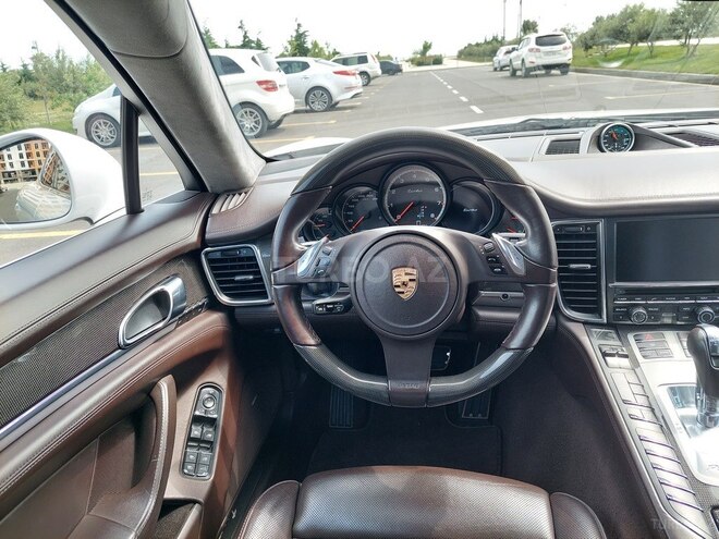 Porsche Panamera Turbo 2010, 133,000 km - 4.8 l - Sumqayıt