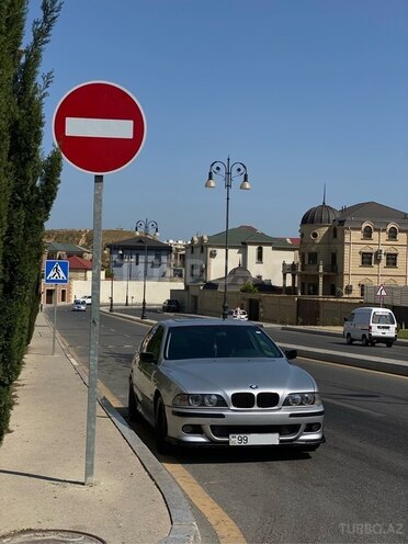 BMW 528 1997, 325,000 km - 2.8 l - Bakı