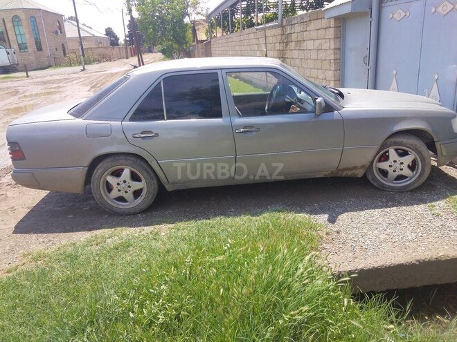 Mercedes E 200 1990, 350,000 km - 2.0 l - Goranboy