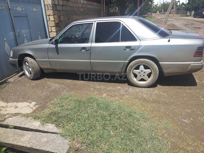 Mercedes E 200 1990, 350,000 km - 2.0 l - Goranboy
