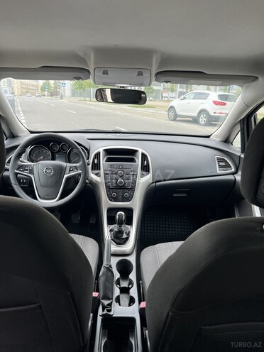 Opel Astra 2011, 210,295 km - 1.3 l - Bakı