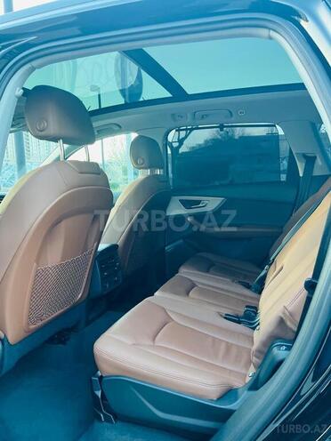 Audi Q7 2020, 45,000 km - 2.0 l - Bakı