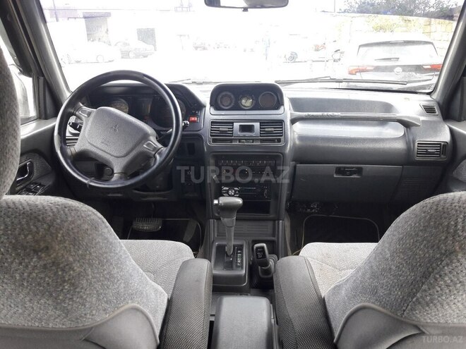 Mitsubishi Pajero 1995, 468,000 km - 2.8 l - Bakı