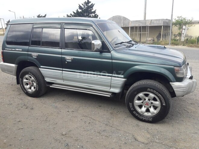 Mitsubishi Pajero 1995, 468,000 km - 2.8 l - Bakı