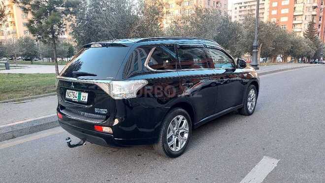 Mitsubishi Outlander 2014, 186,900 km - 2.0 l - Bakı
