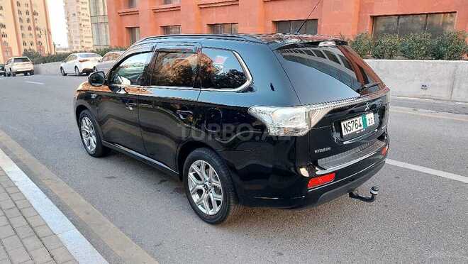Mitsubishi Outlander 2014, 186,900 km - 2.0 l - Bakı