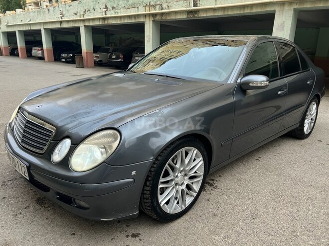 Mercedes E 220 2005, 378,000 km - 2.2 l - Bakı