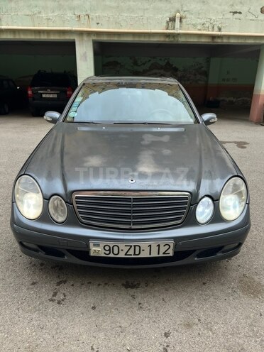 Mercedes E 220 2005, 378,000 km - 2.2 l - Bakı
