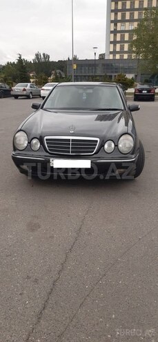 Mercedes E 220 2000, 360,000 km - 2.2 l - Bakı