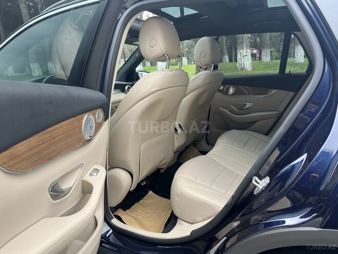 Mercedes GLC 300 2017, 109,435 km - 2.0 l - Bakı