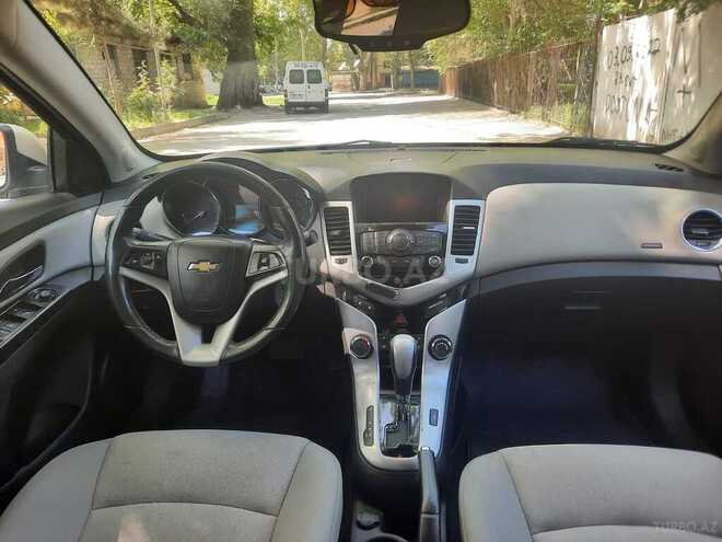 Chevrolet Cruze 2013, 258,000 km - 1.6 l - Ağdaş