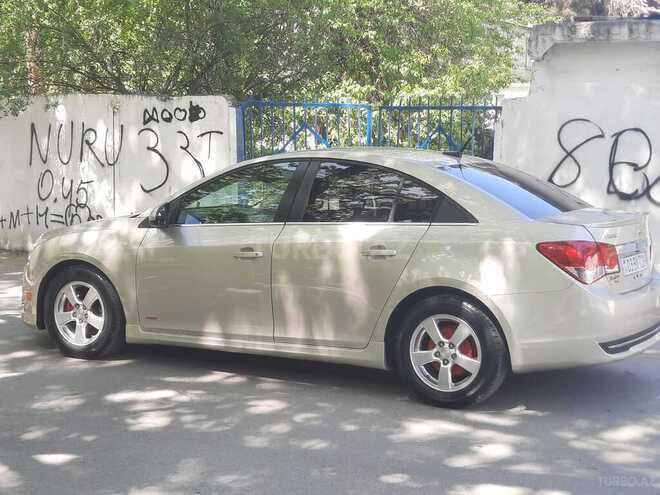 Chevrolet Cruze 2013, 258,000 km - 1.6 l - Ağdaş
