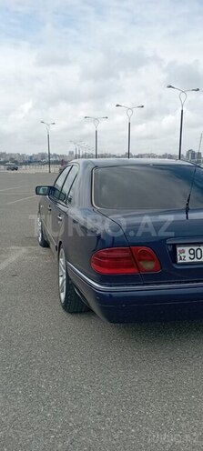 Mercedes E 220 1998, 760,000 km - 2.2 l - Bakı