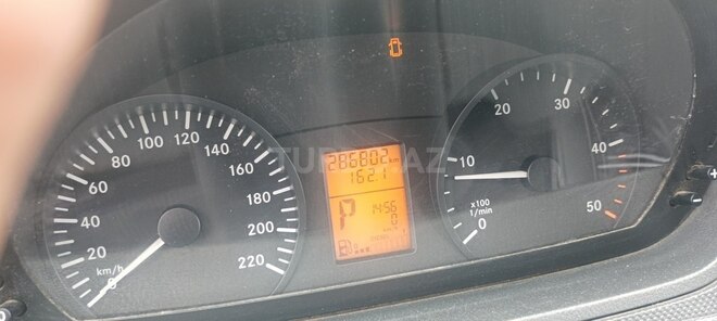 Mercedes Vito 113 2011, 286,000 km - 2.2 л - Bakı