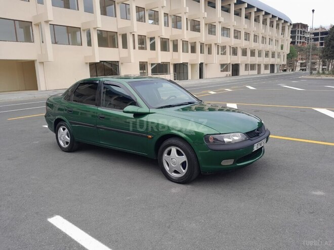 Opel Vectra 1997, 297,000 km - 1.8 l - Sumqayıt