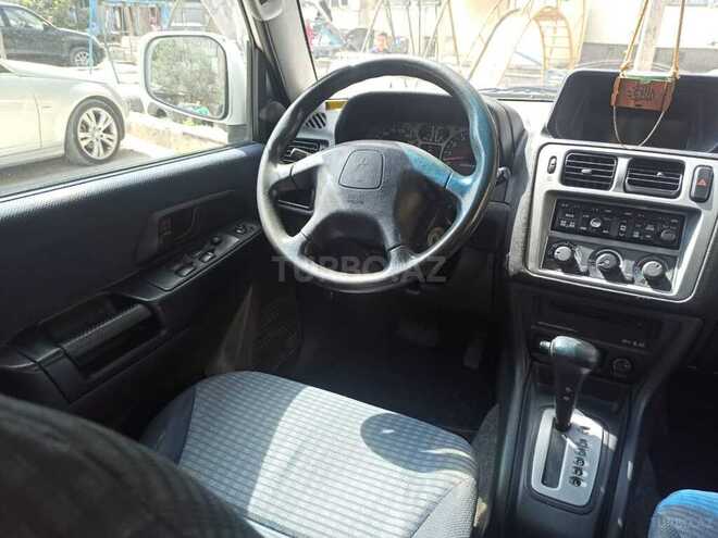 Mitsubishi Pajero io 2000, 176,530 km - 2.0 л - Bakı