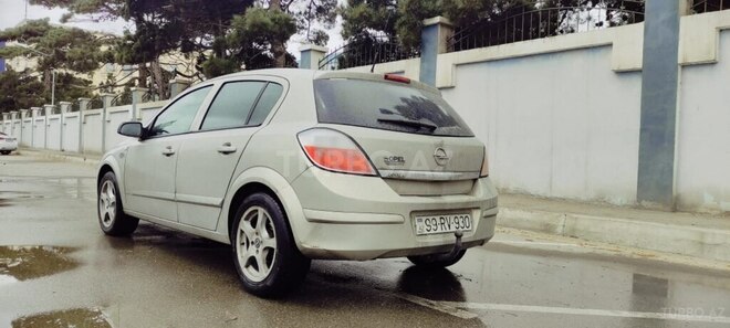 Opel Astra 2006, 377,000 km - 1.4 l - Bakı