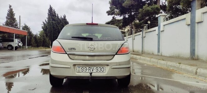 Opel Astra 2006, 377,000 km - 1.4 l - Bakı