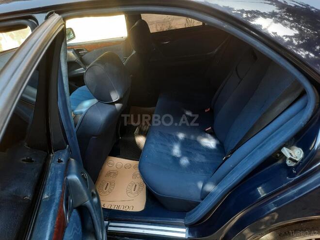 Mercedes E 240 1998, 355,000 km - 2.4 l - Bakı